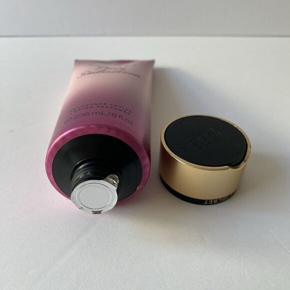 Victoria's Secret Pure Seduction Body Lotion (8 oz) NEW - Picture 3 of 5